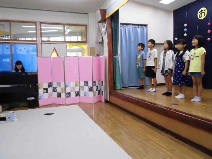 お遊戯会