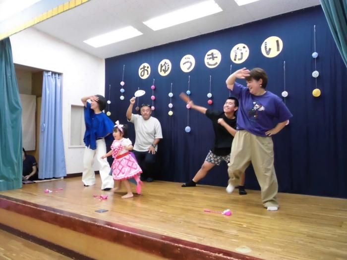 お遊戯会