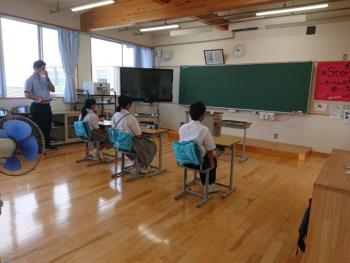全校集会