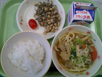 給食
