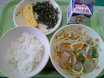 給食
