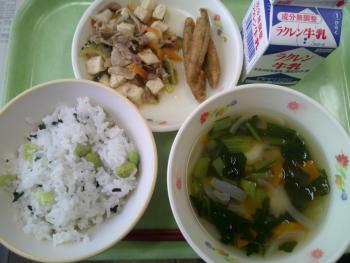 給食