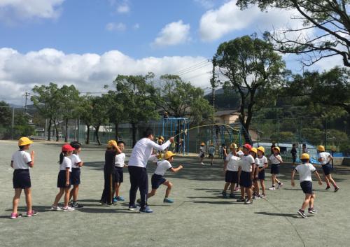 チャレンジ8の字とび