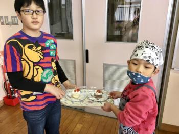 クリスマスケーキ完成