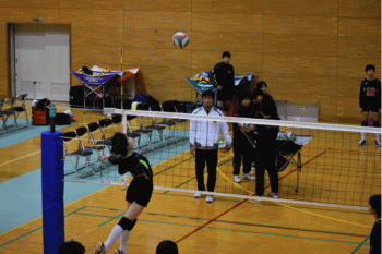 令和元年12月 バレーボール新人大会 女子 準優勝 相浦中学校