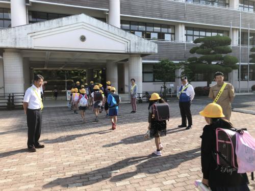 6月の挨拶運動